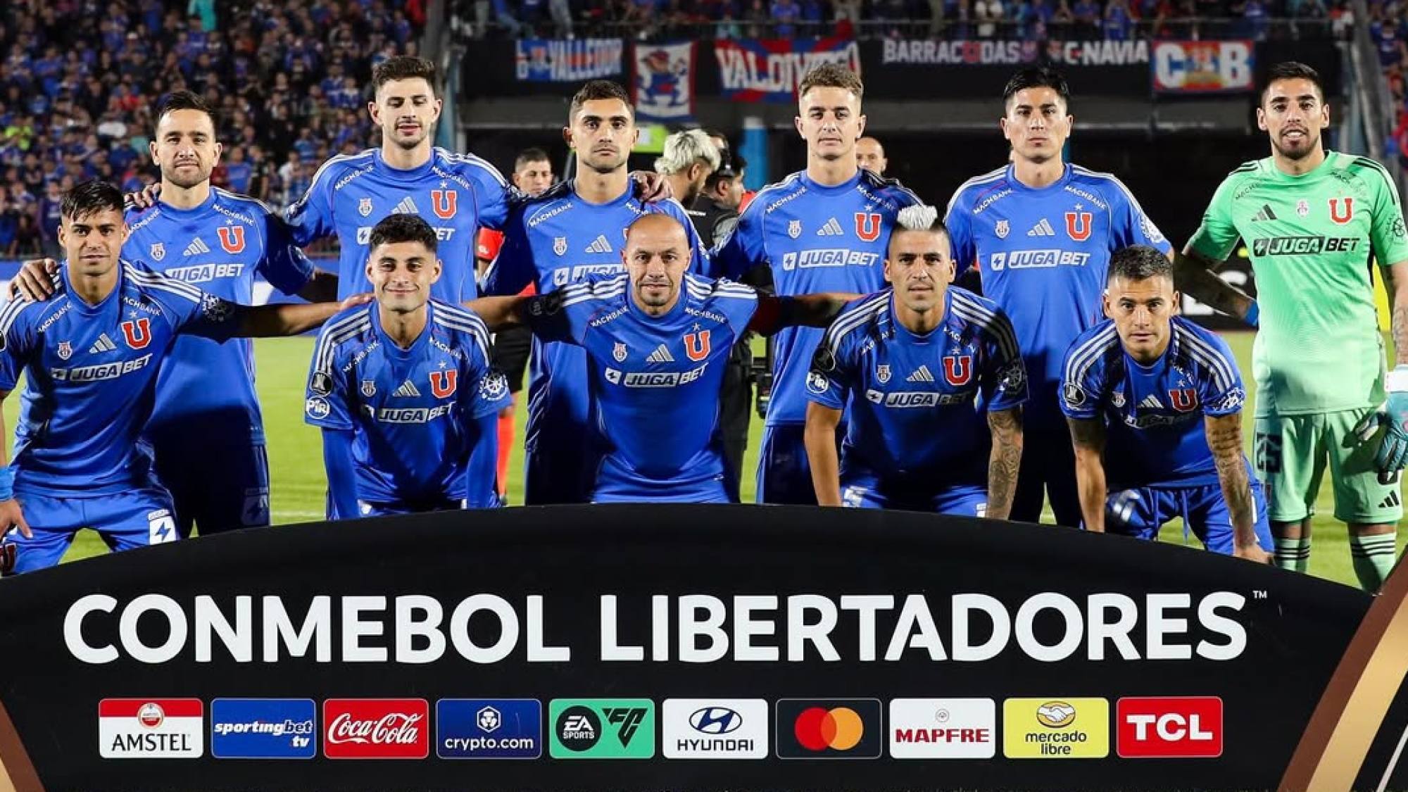 La U, instagram @charles.20aranguiz