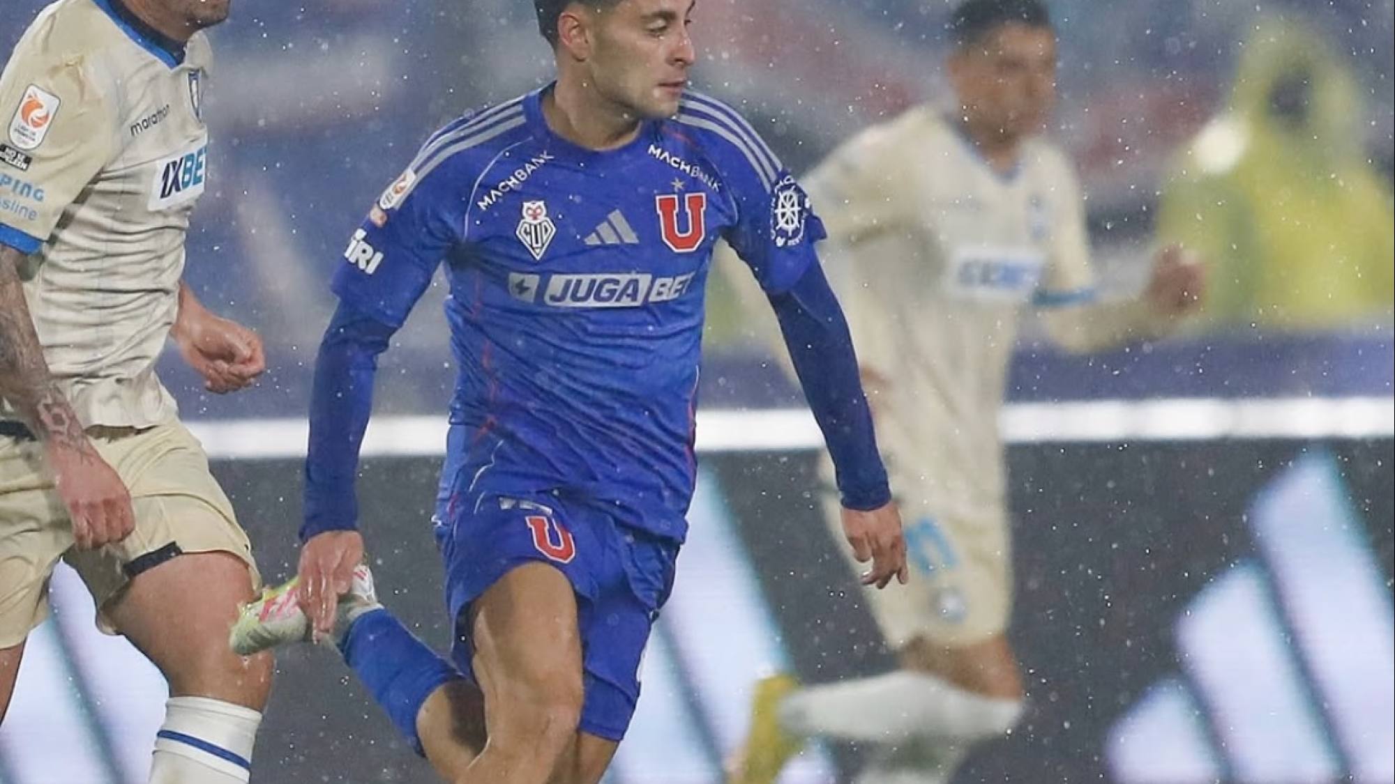 Javi Altamirano, instagram @udechileoficial
