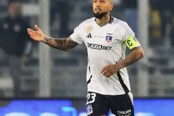 Arturo Vidal ,instagram @kingarturo23oficial