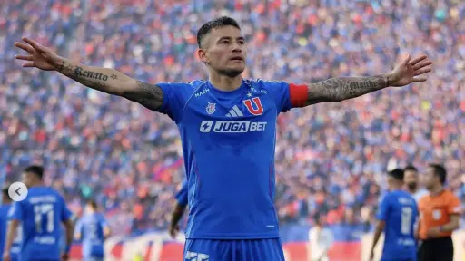 Charles Aranguiz ,instagram @charles.20aranguiz/