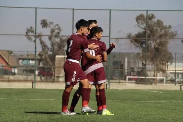 Fútbol Joven Granate ,instagram @cdlsoficial