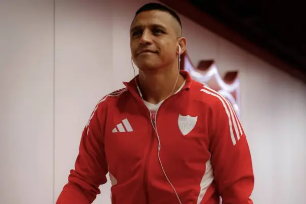Alexis Sanchez ,instagram @sevillafc