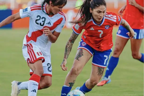 La roja femenina ,instagram @laroja
