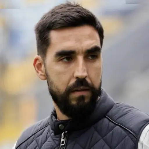 Francisco Meneghini ,instagram @weasdelau.posting