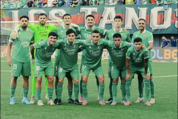 Audax Italiano ,instagram @audaxoficial