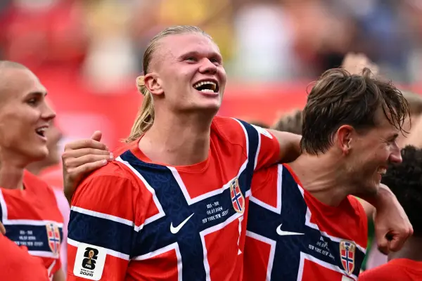 Erling Haaland (Noruega)  ,Internet