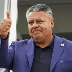 Chiqui Tapia ,Internet